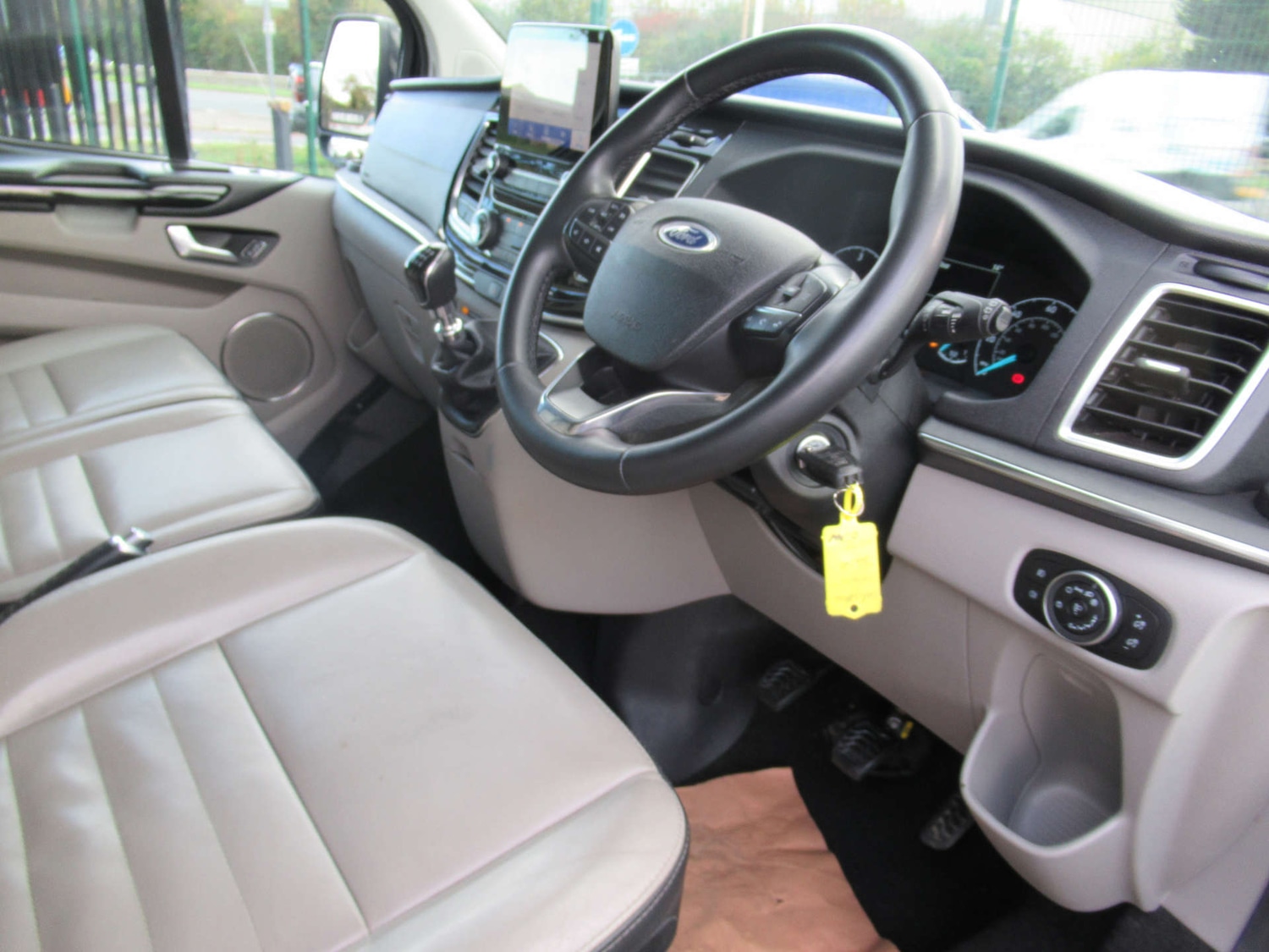 Used Ford Tourneo Custom 2022 for sale - 76601014: Photo 20
