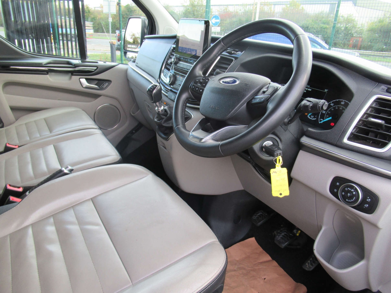 Used Ford Tourneo Custom 2022 for sale - 76601014: Photo 26