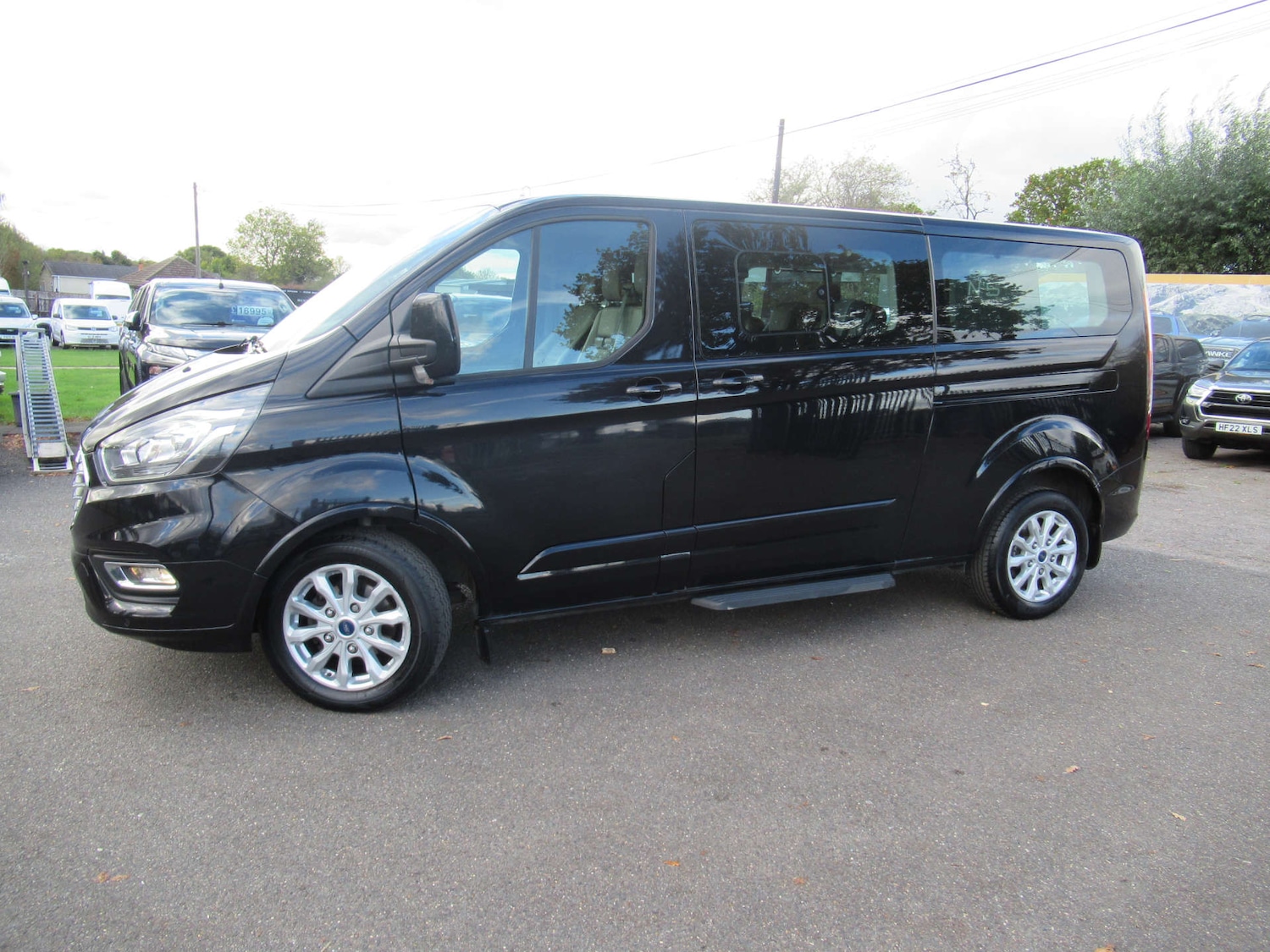 Used Ford Tourneo Custom 2022 for sale - 76601014: Photo 3