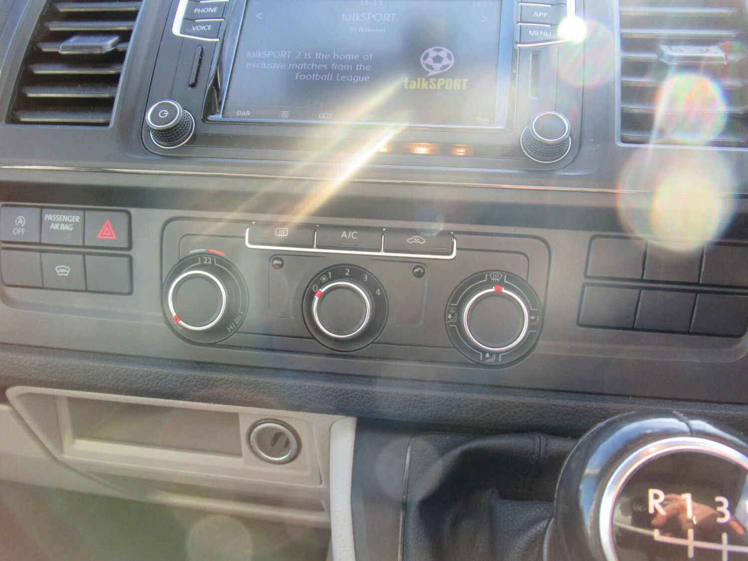 Used Volkswagen Transporter 2019 for sale - 76600820: Photo 32