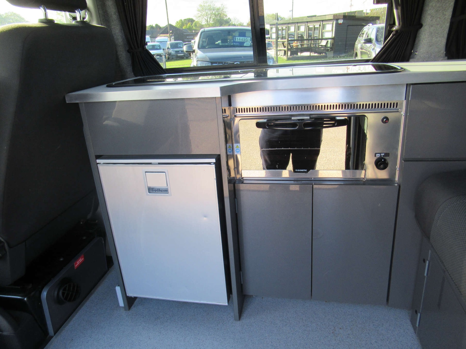 Used Volkswagen Transporter 2019 for sale - 76600820: Photo 9