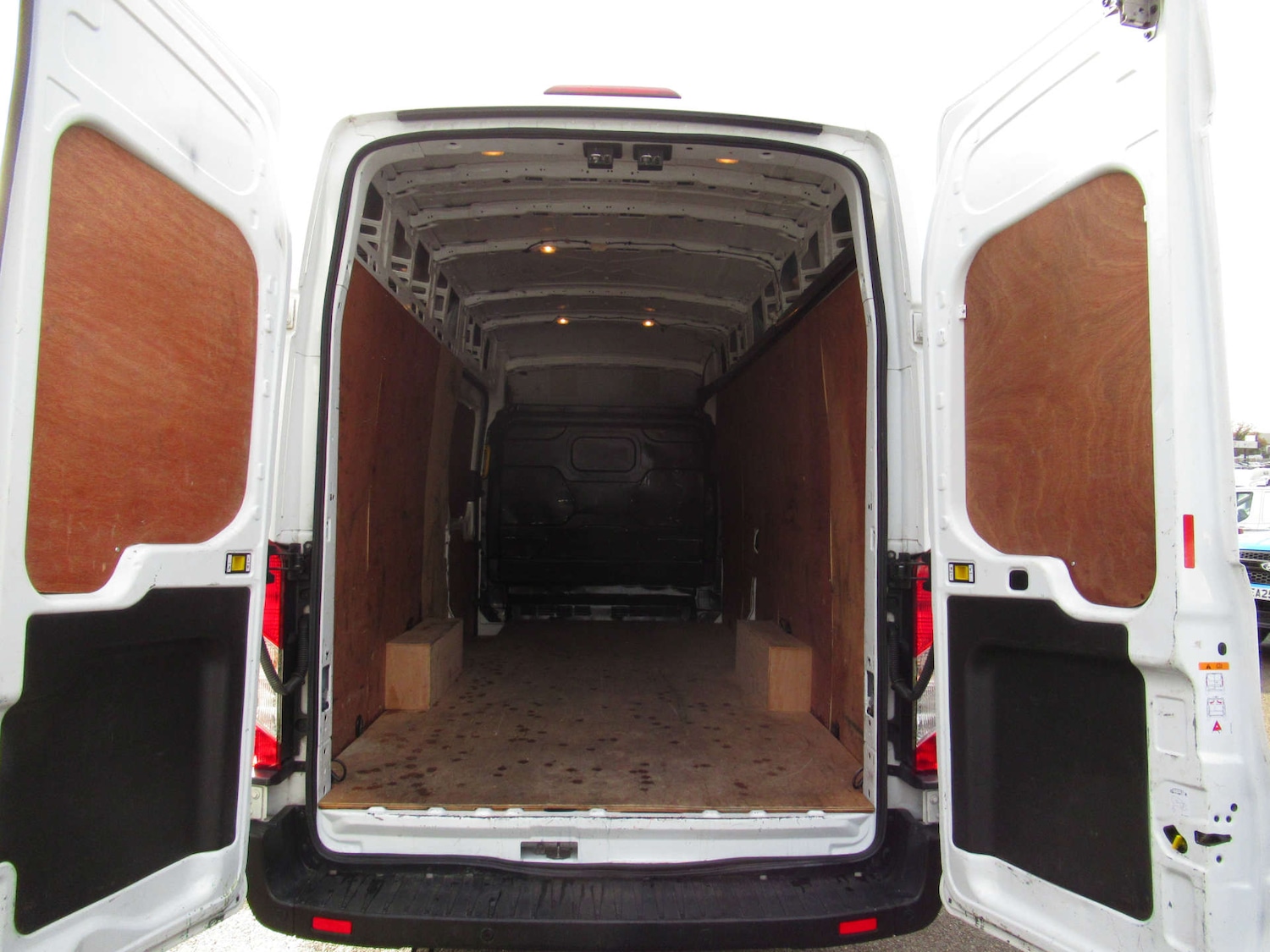 Used Ford Transit 2021 for sale - 76845371: Photo 12