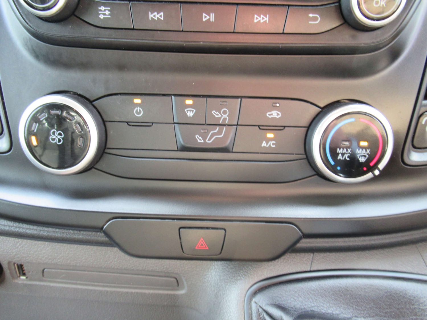 Used Ford Transit 2021 for sale - 76845371: Photo 19