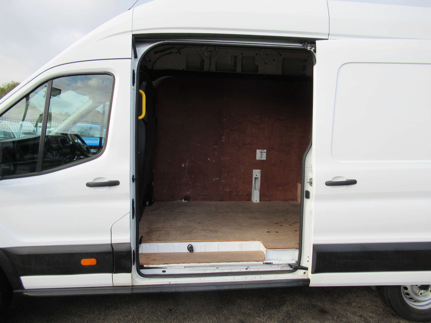 Used Ford Transit 2021 for sale - 76845371: Photo 6