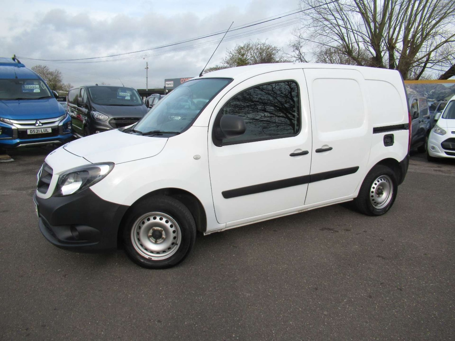 Used Mercedes-Benz Citan 2020 for sale - 76600534: Photo 2