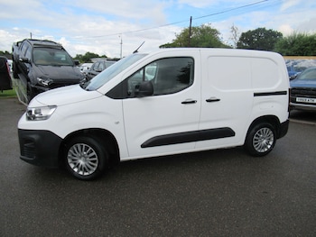 Used Citroen Berlingo 2021 for sale - 75622502: Photo
