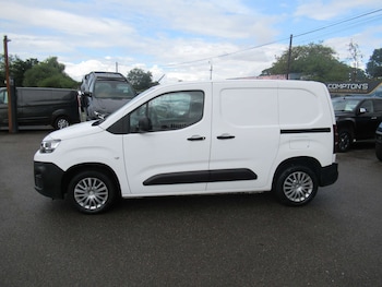 Used Citroen Berlingo 2021 for sale - 75622502: Photo
