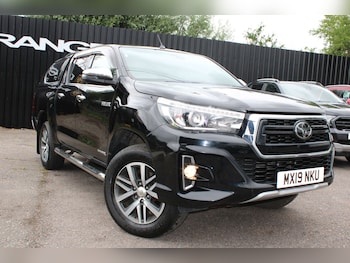Used Toyota Hilux 2019 for sale - 78835714: Photo