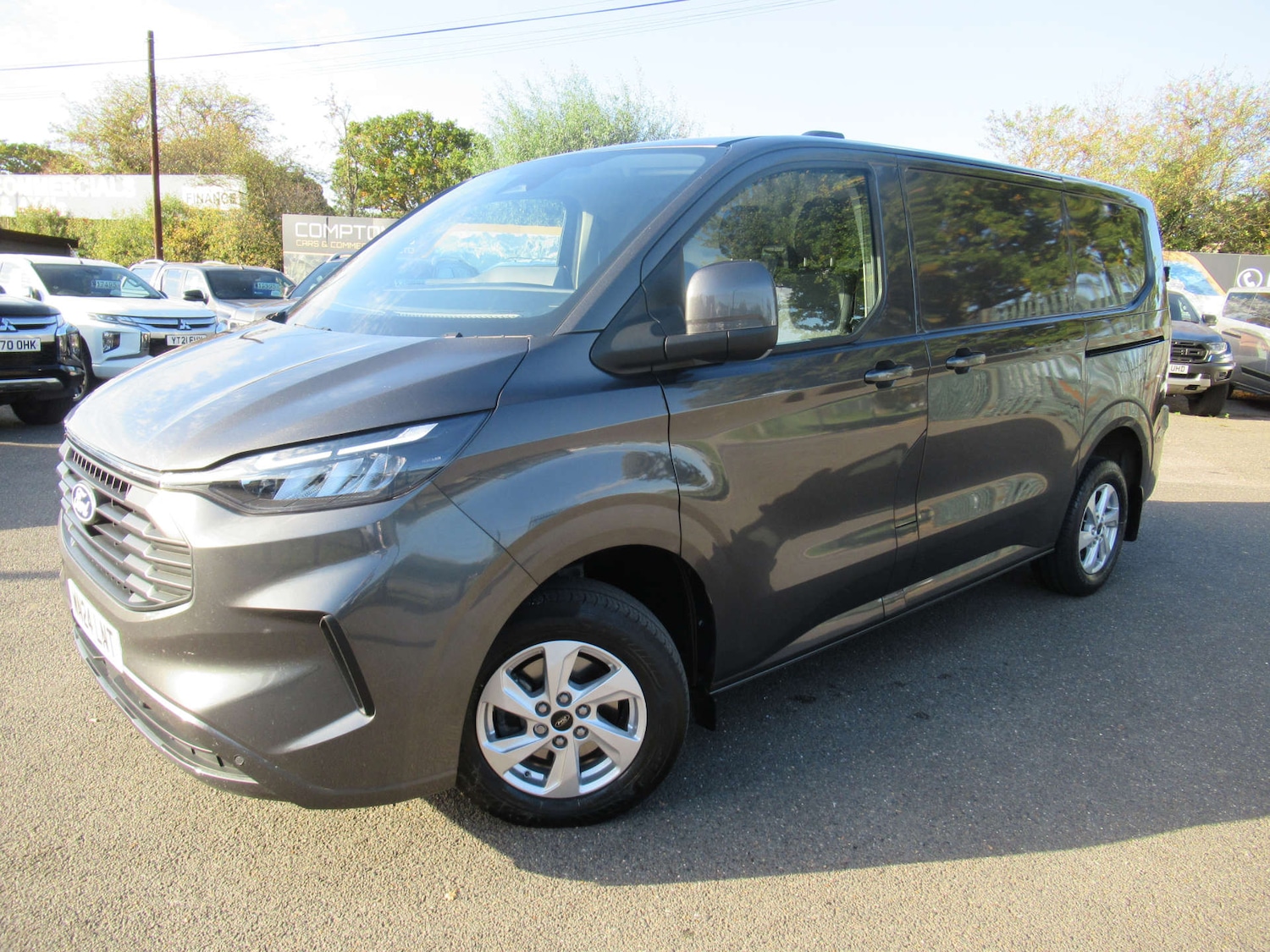 Used Ford Transit Custom 2024 for sale - 76363634: Photo 1