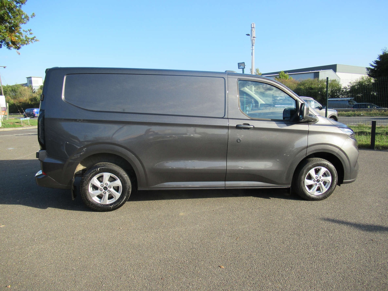 Used Ford Transit Custom 2024 for sale - 76363634: Photo 14