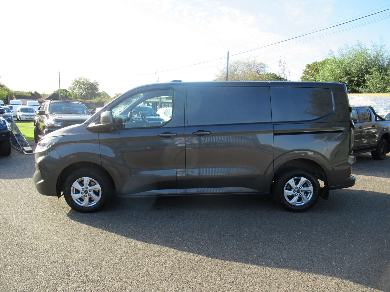 Used Ford Transit Custom 2024 for sale - 76363634: Photo 4