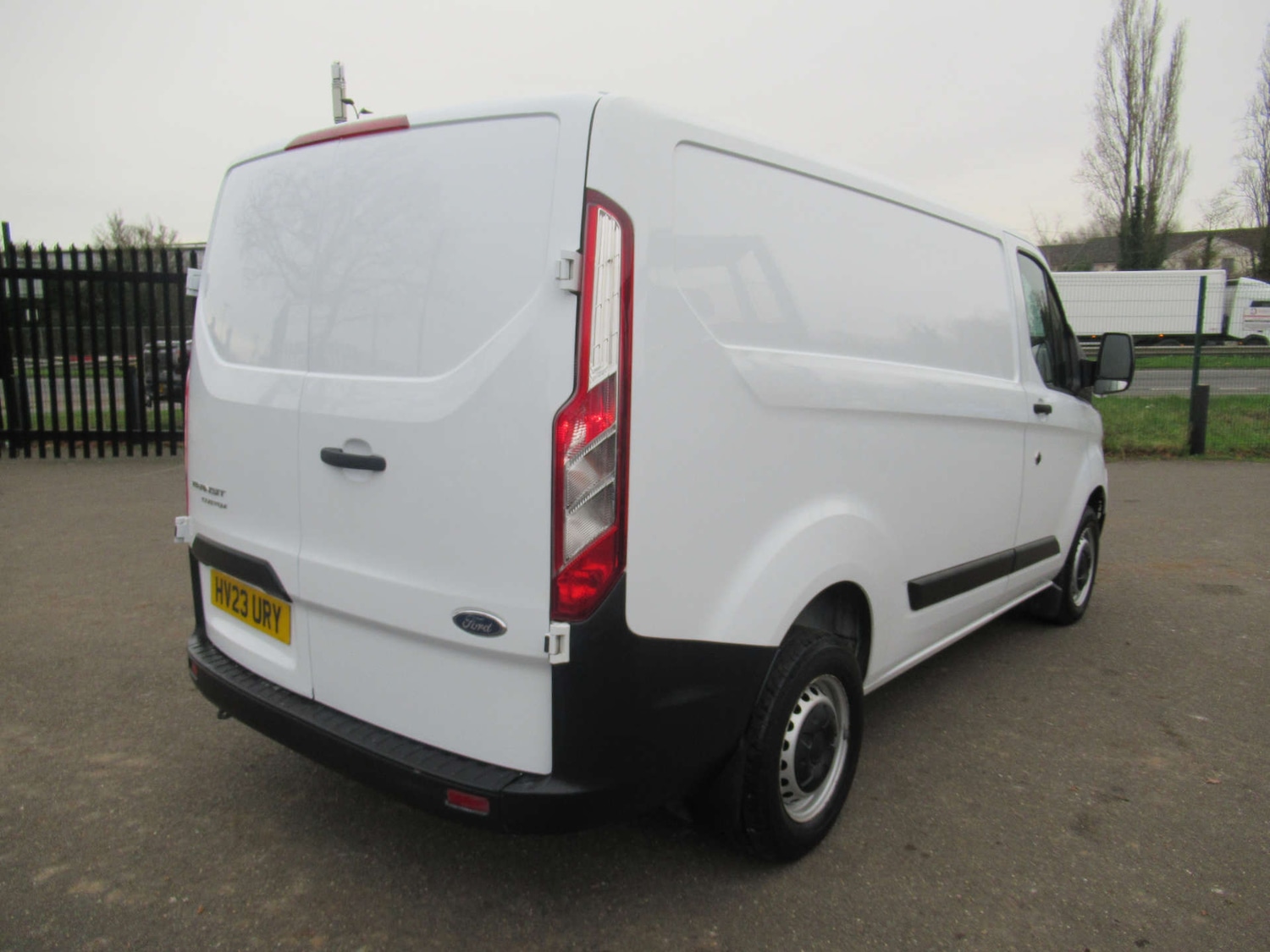Used Ford Transit Custom 2023 for sale - 76971066: Photo 11