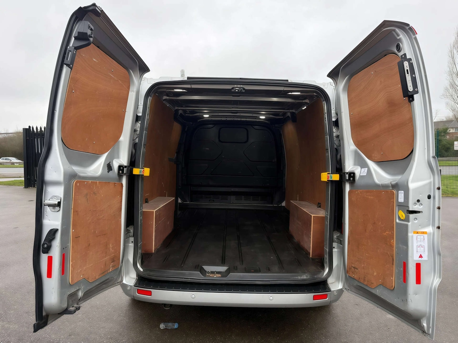 Used Ford Transit Custom 2020 for sale - 77616137: Photo 20