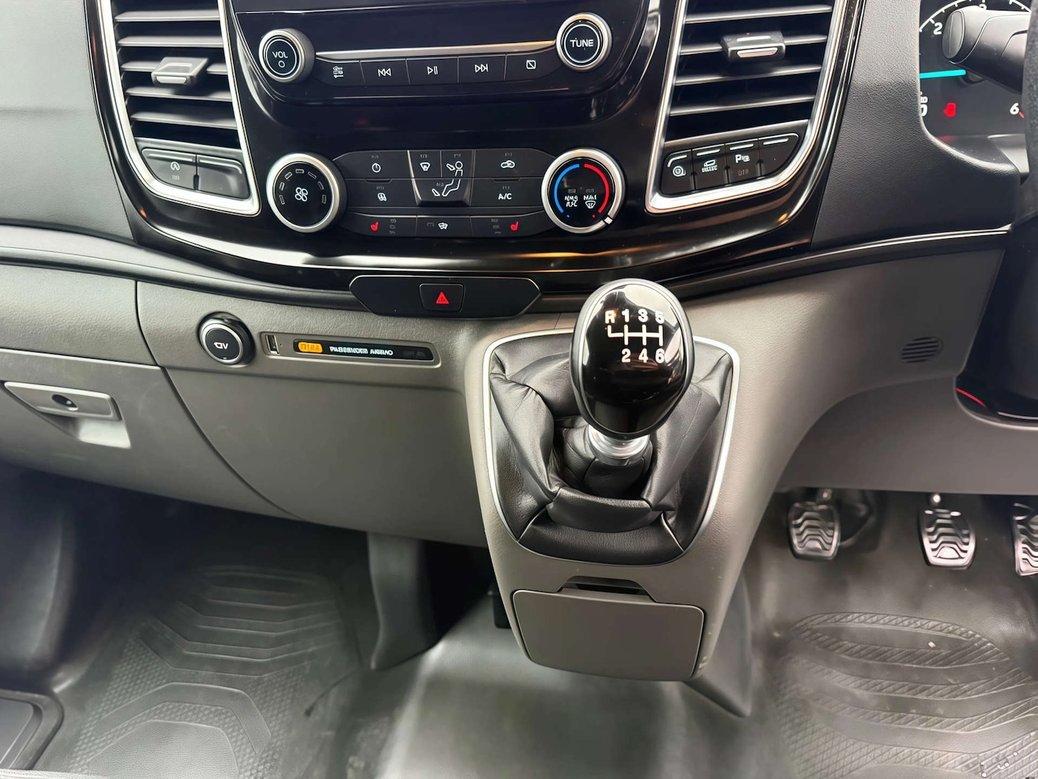 Used Ford Transit Custom 2020 for sale - 77616137: Photo 29