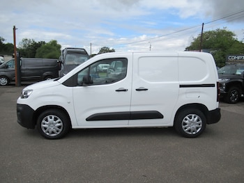 Used Citroen Berlingo 2021 for sale - 75622498: Photo