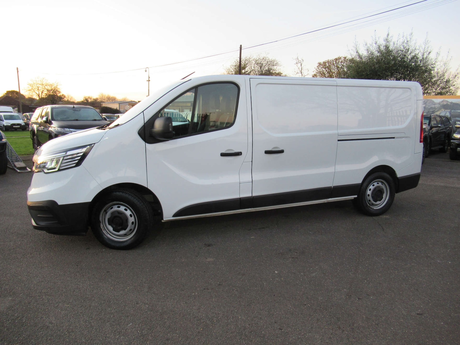 Used Renault Trafic 2023 for sale - 76663857: Photo 3