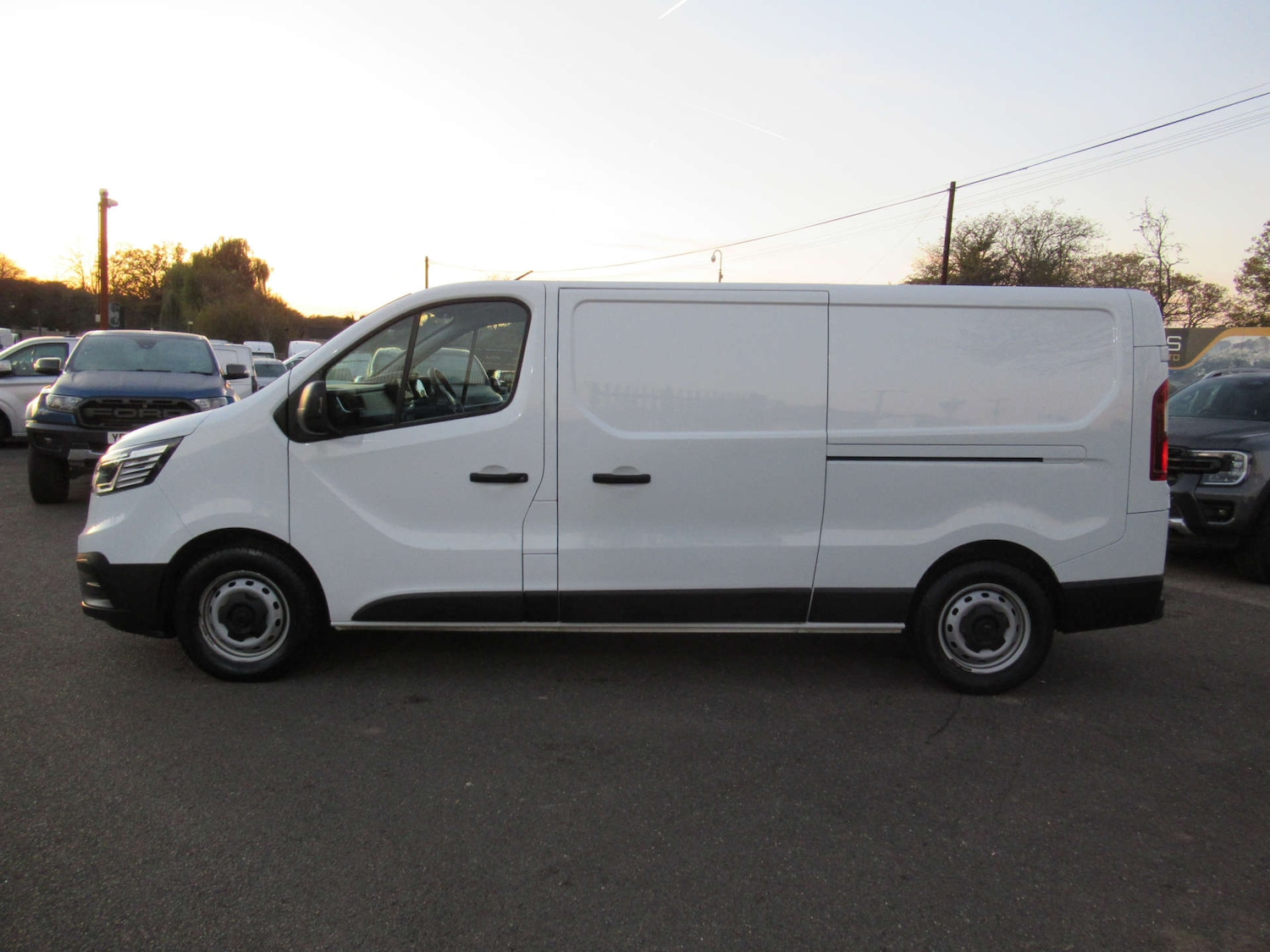 Used Renault Trafic 2023 for sale - 76663857: Photo 4