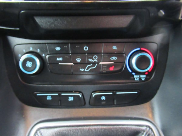 Used Ford Transit Connect 2021 for sale - 76277904: Photo 17
