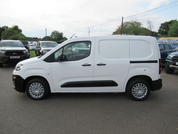 Used Citroen Berlingo 2020 for sale - 75631361: Photo 4
