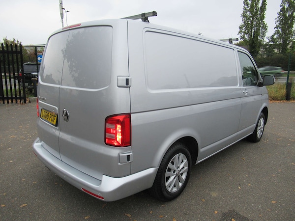 Used Volkswagen Transporter 2018 for sale - 76266376: Photo 14