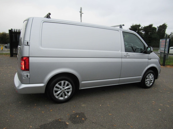Used Volkswagen Transporter 2018 for sale - 76266376: Photo 15