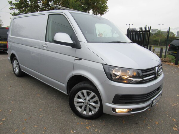 Used Volkswagen Transporter 2018 for sale - 76266376: Photo 29
