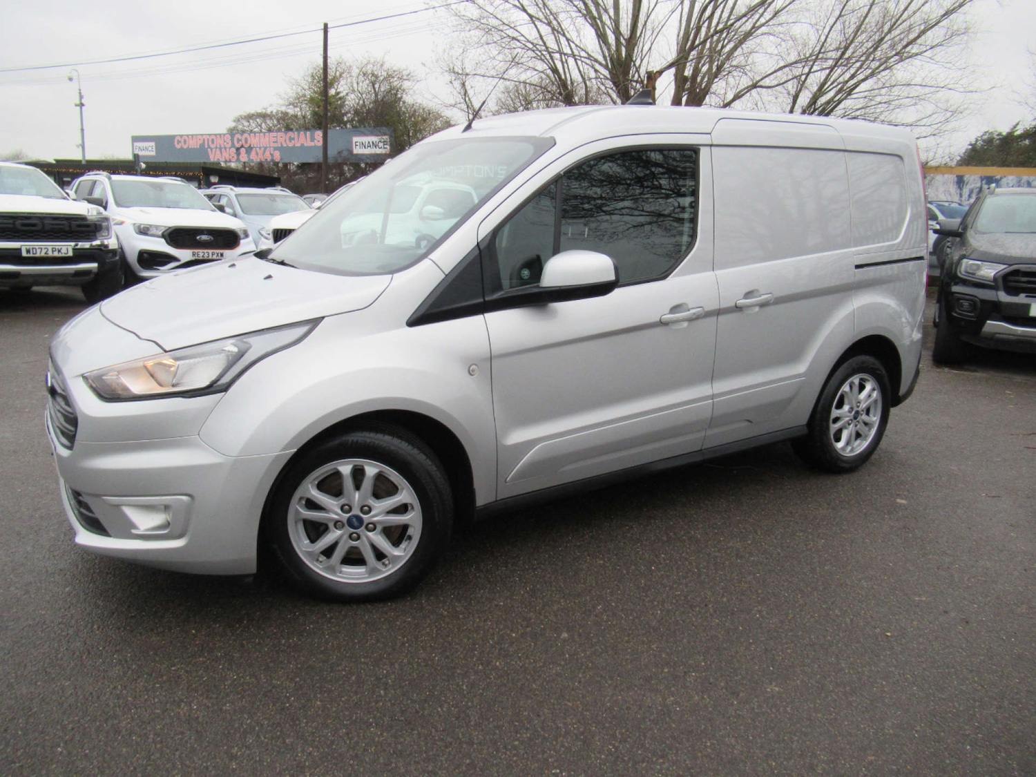 Used Ford Transit Connect 2021 for sale - 76600852: Photo 2