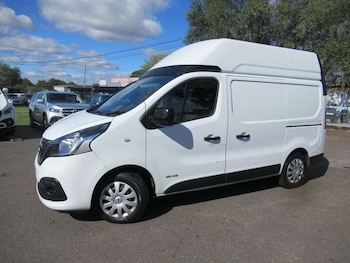 Used Nissan NV300 2020 for sale - 75622452: Photo