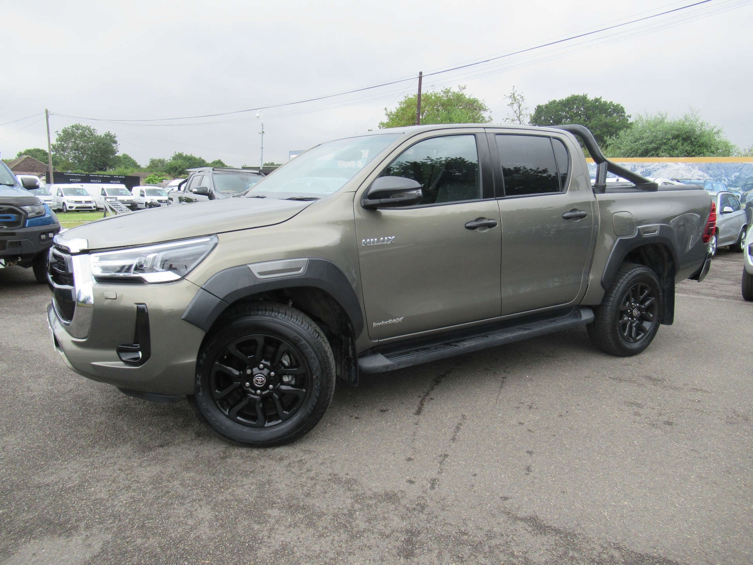 Used Toyota Hilux 2022 for sale - 76600748: Photo 2