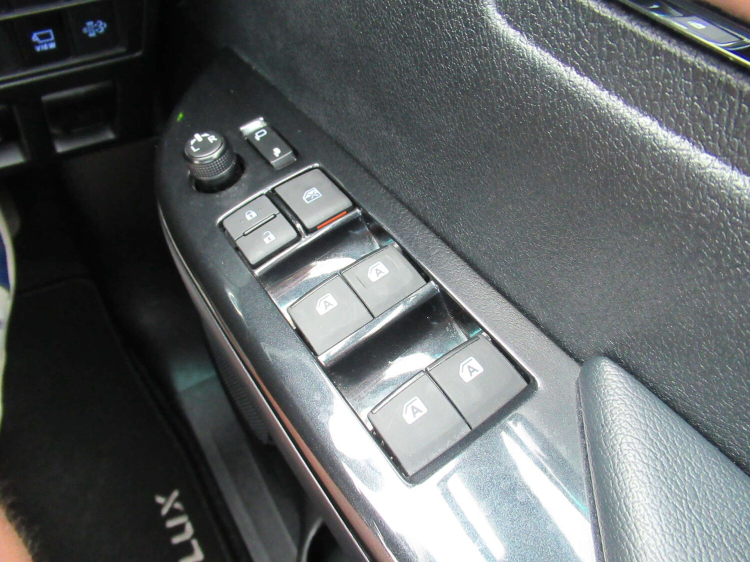 Used Toyota Hilux 2022 for sale - 76600748: Photo 24