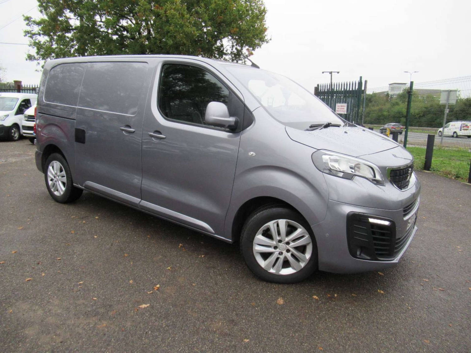 Used Peugeot Expert 2019 for sale - 76600760: Photo 25