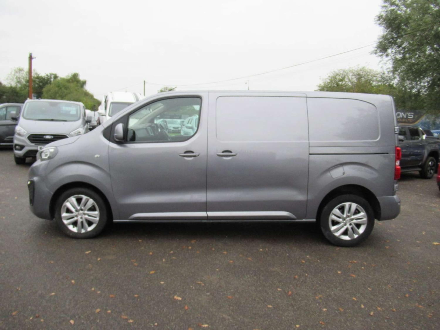 Used Peugeot Expert 2019 for sale - 76600760: Photo 3