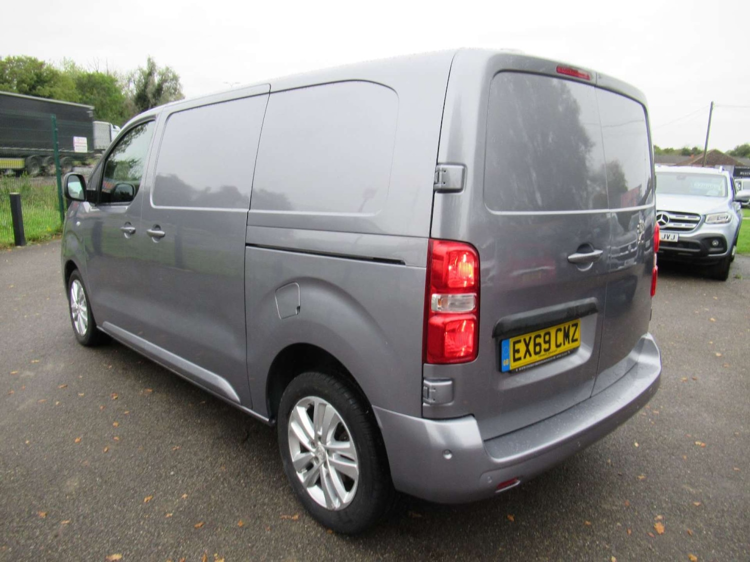 Used Peugeot Expert 2019 for sale - 76600760: Photo 7