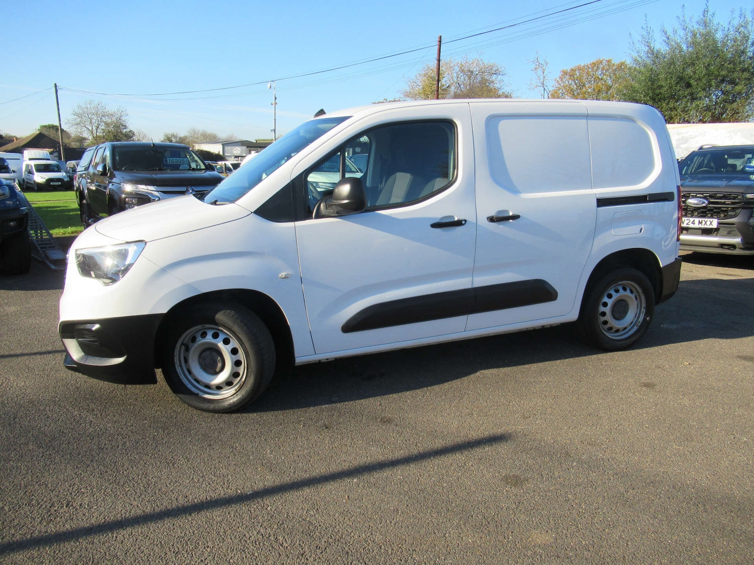 Used Vauxhall Combo 2021 for sale - 76651404: Photo 3