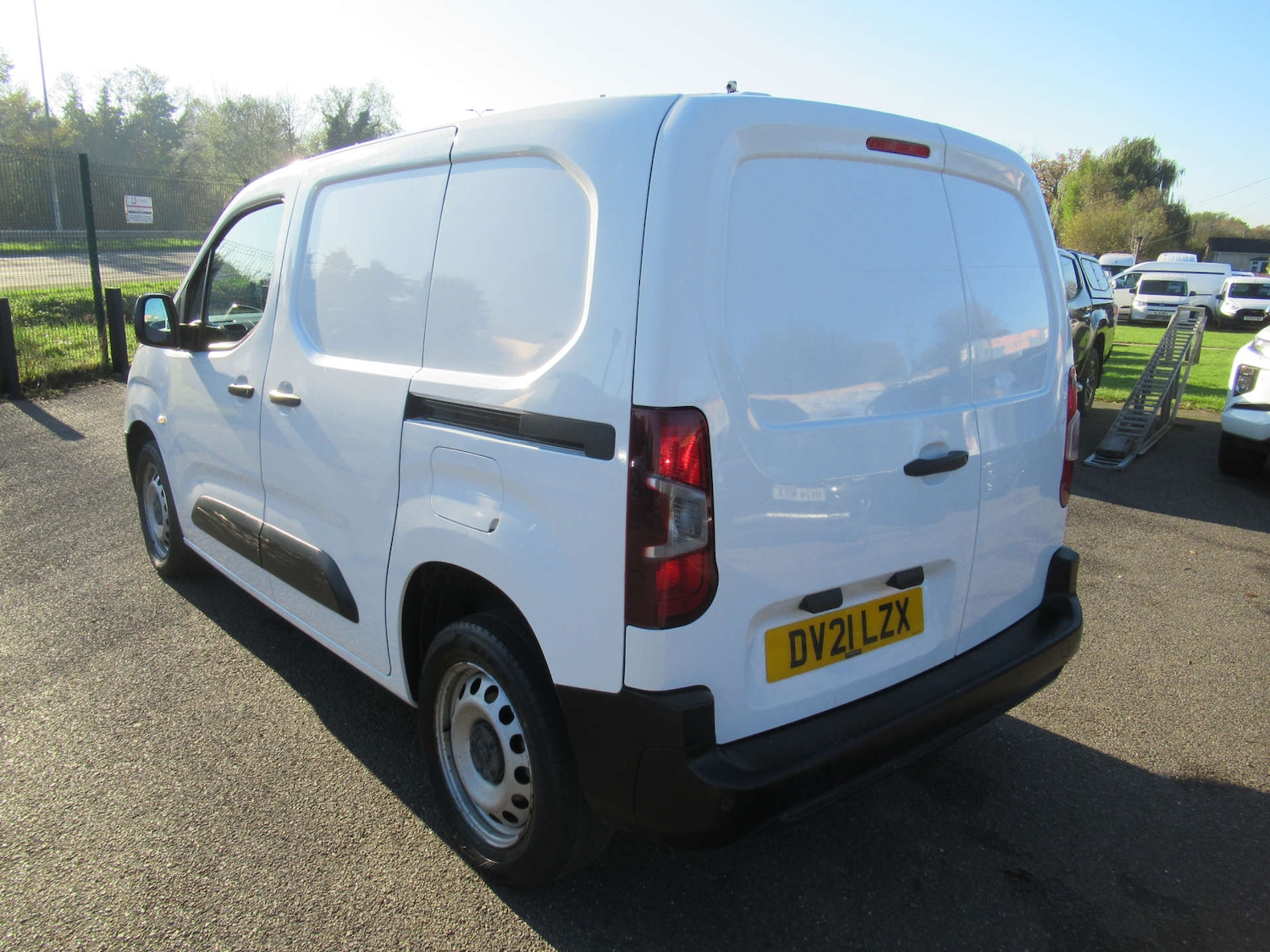 Used Vauxhall Combo 2021 for sale - 76651404: Photo 8