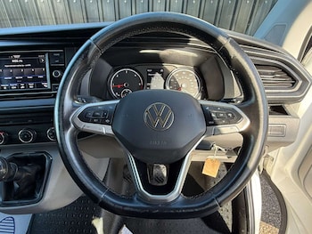 Used Volkswagen Transporter 2022 for sale - 77803646: Photo