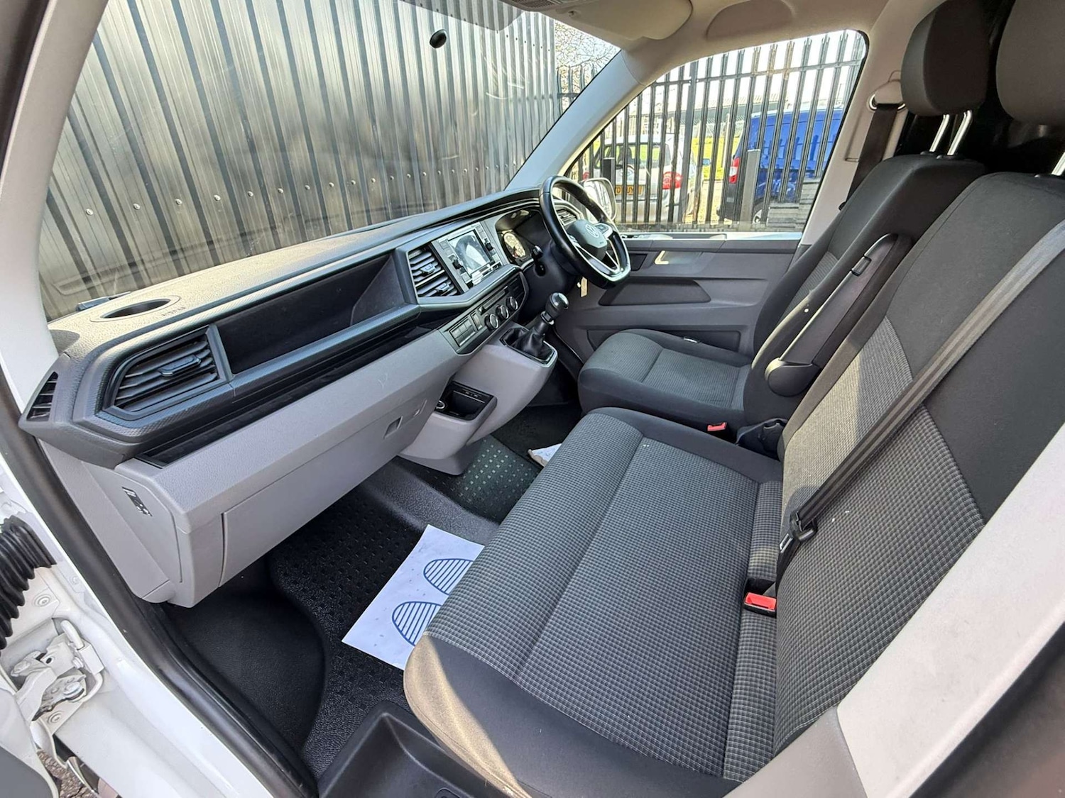 Used Volkswagen Transporter 2022 for sale - 77803646: Photo 43