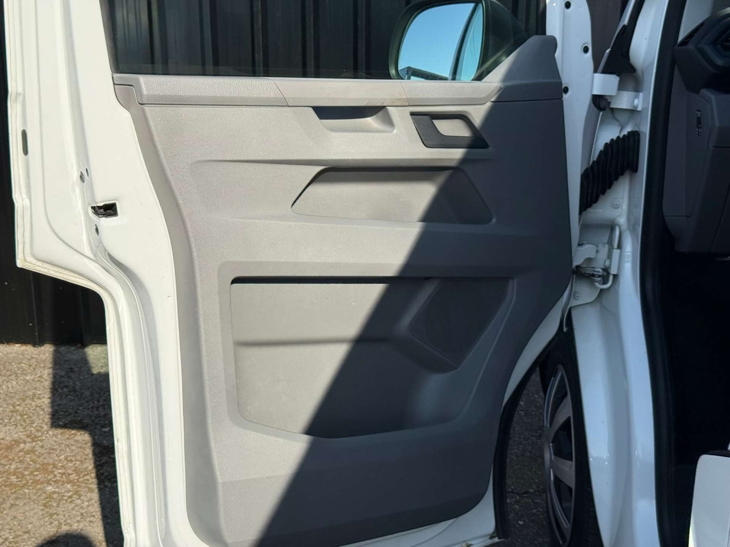 Used Volkswagen Transporter 2022 for sale - 77803646: Photo 45