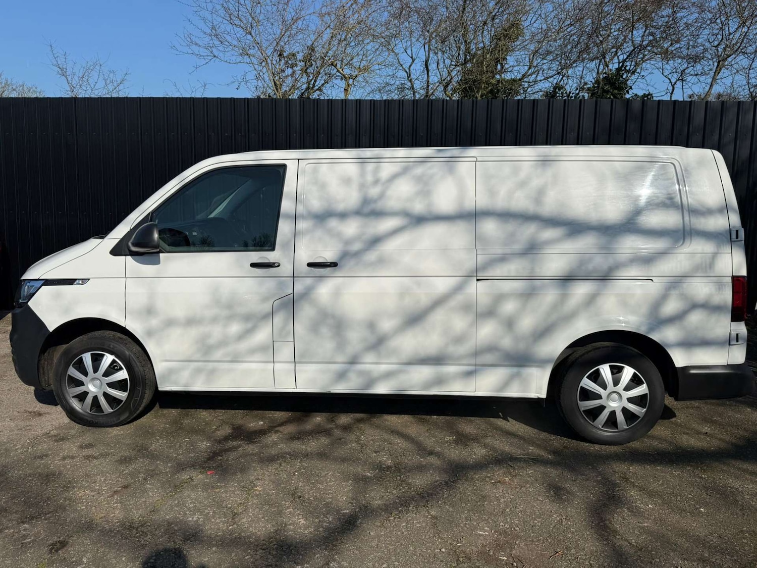 Used Volkswagen Transporter 2022 for sale - 77803646: Photo 5