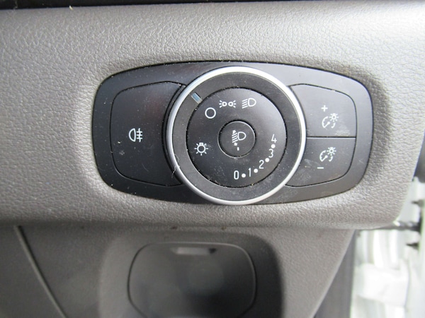 Used Ford Transit Custom 2021 for sale - 75622443: Photo 21