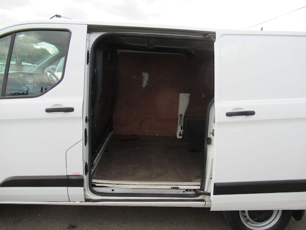 Used Ford Transit Custom 2021 for sale - 75622443: Photo 6