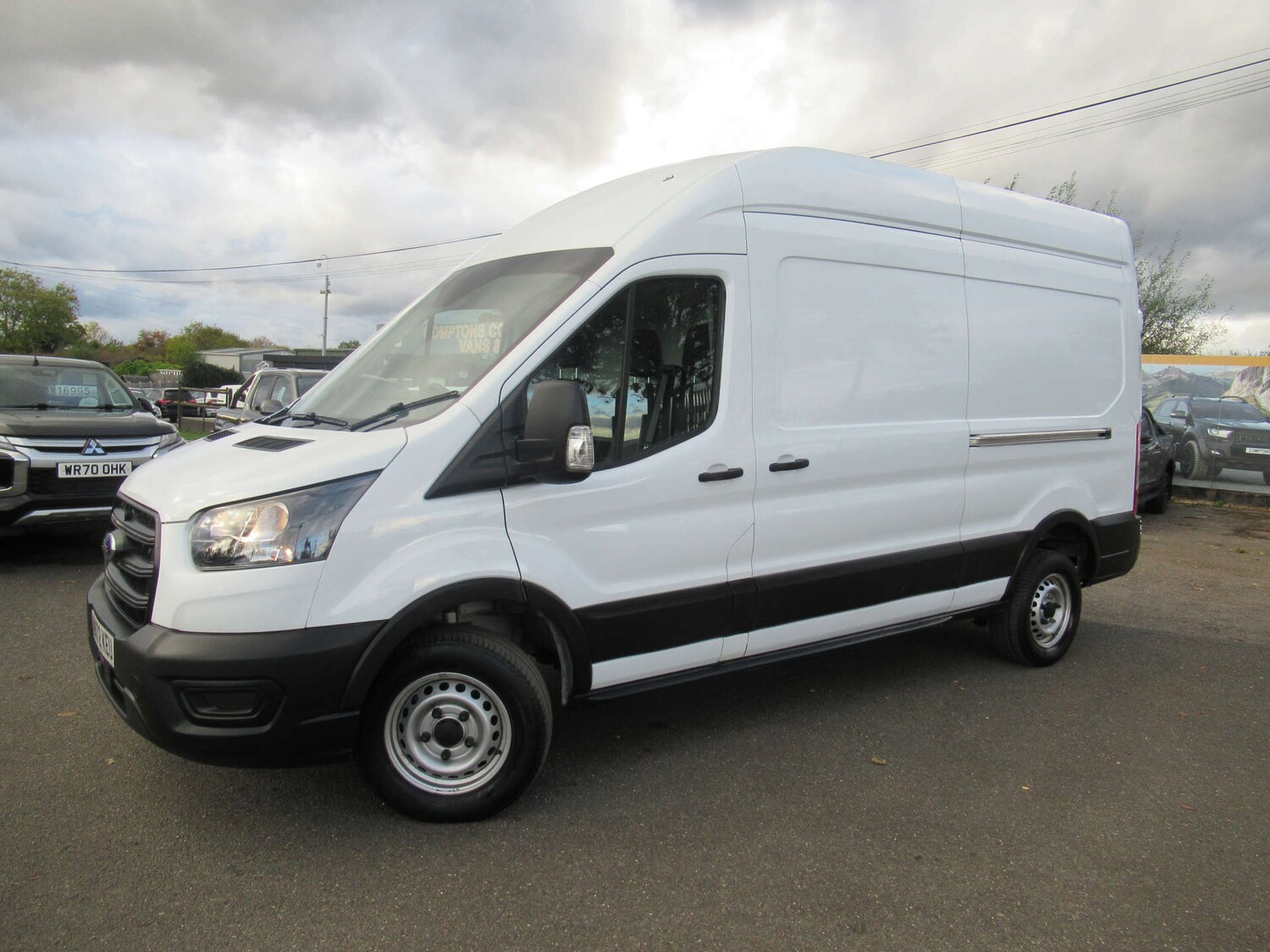 Used Ford Transit 2022 for sale - 76339940: Photo 2