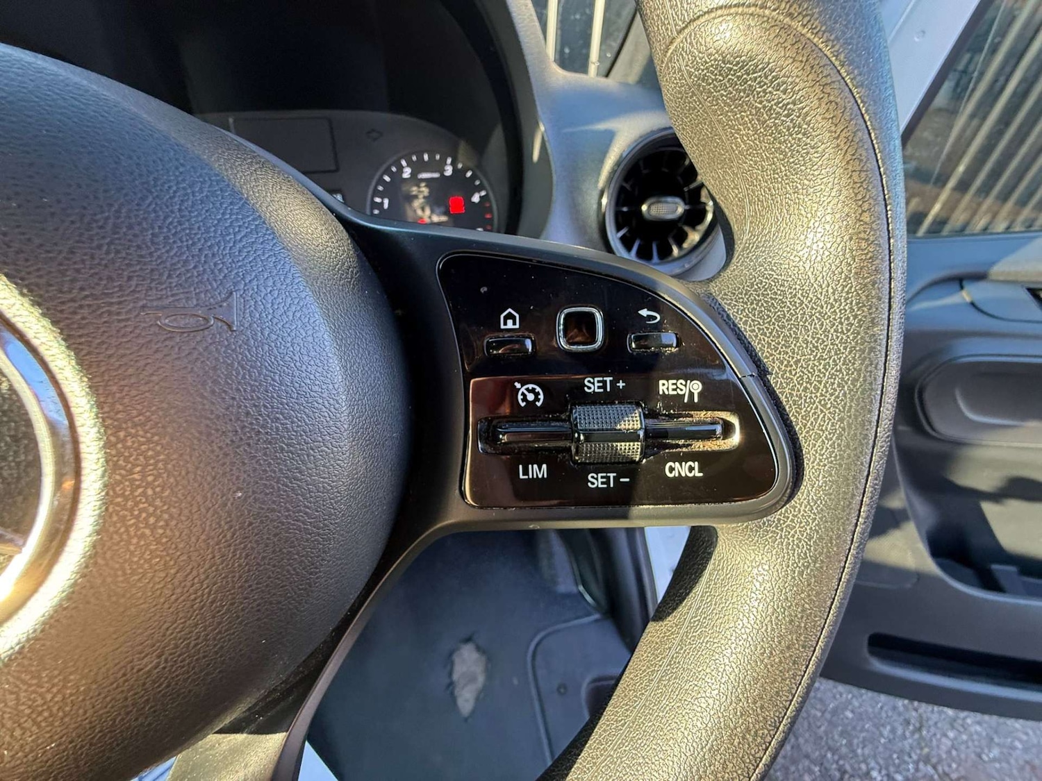 Used Mercedes-Benz Sprinter 2022 for sale - 77963122: Photo 35