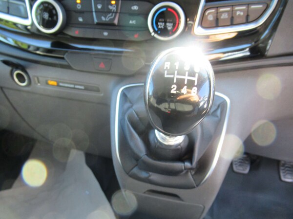 Used Ford Transit Custom 2022 for sale - 76277949: Photo 22