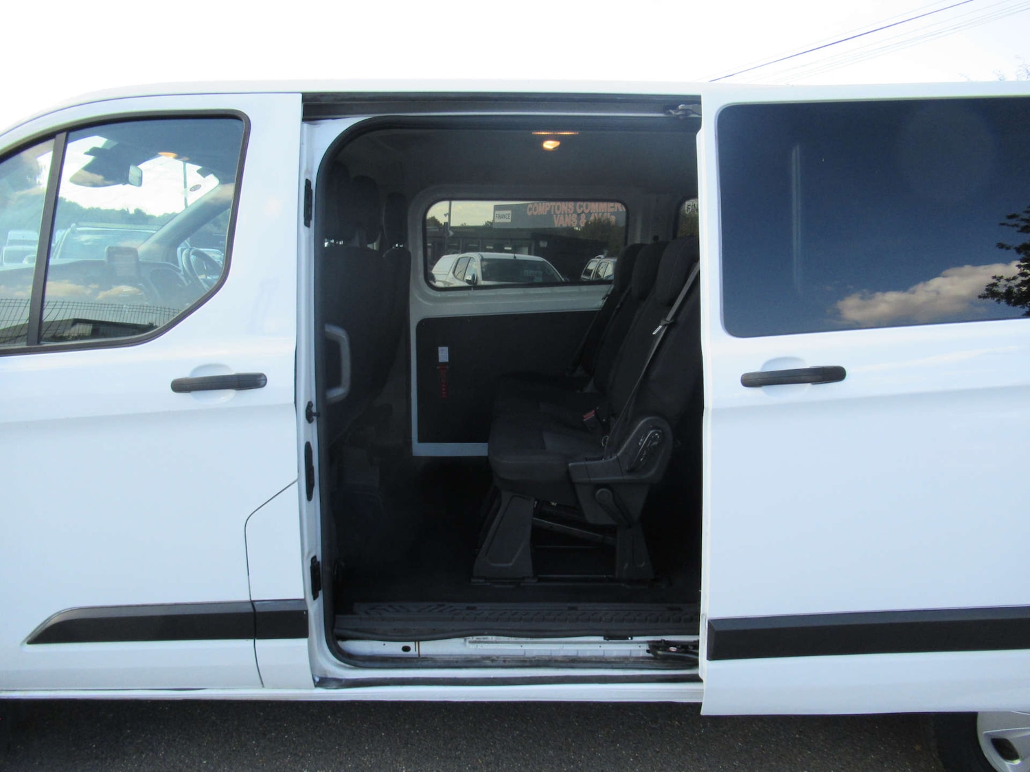 Used Ford Transit Custom 2020 for sale - 76600953: Photo 6