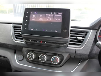 Used Renault Trafic 2023 for sale - 79571727: Photo