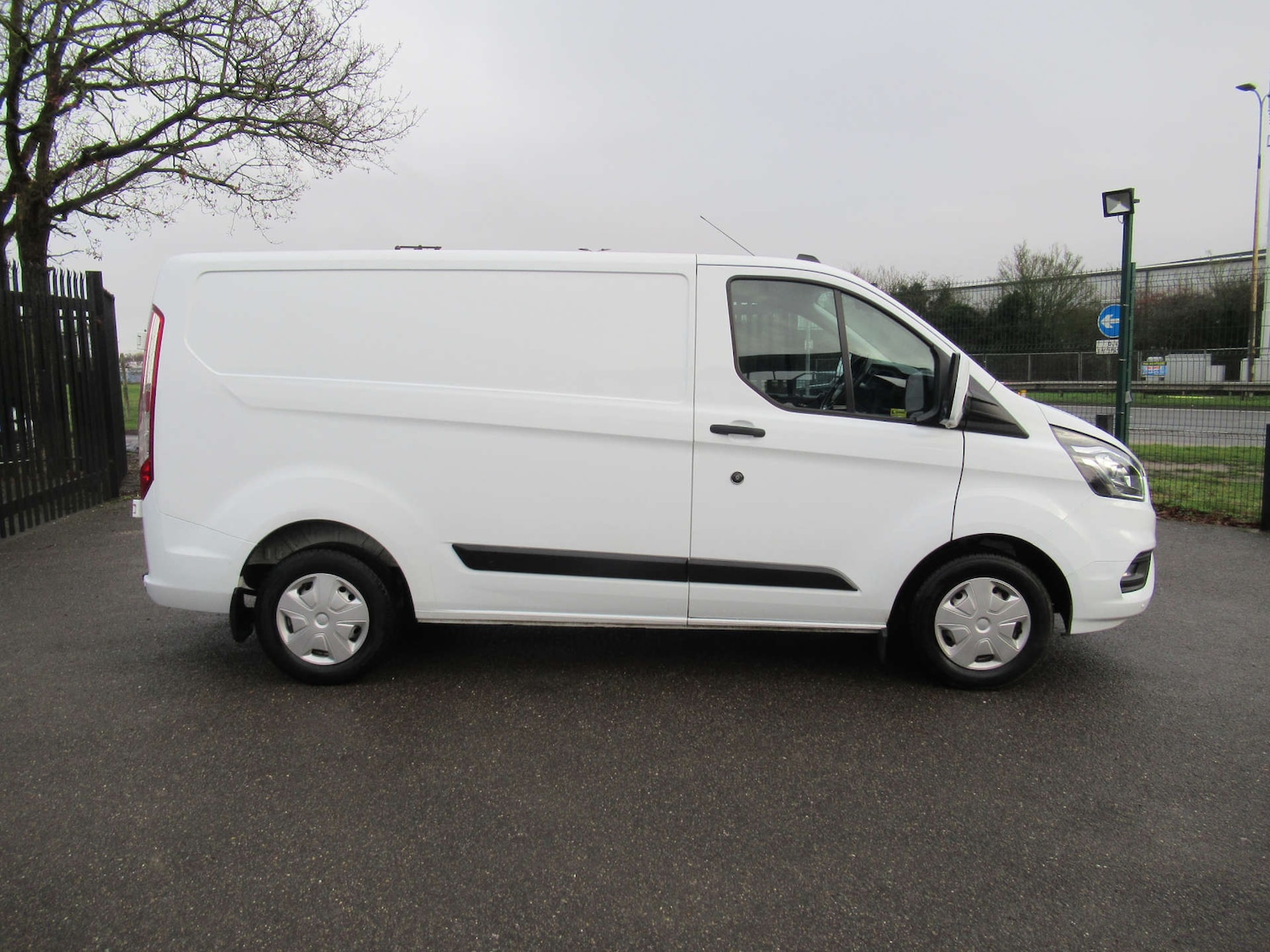 Used Ford Transit Custom 2023 for sale - 77342208: Photo 15