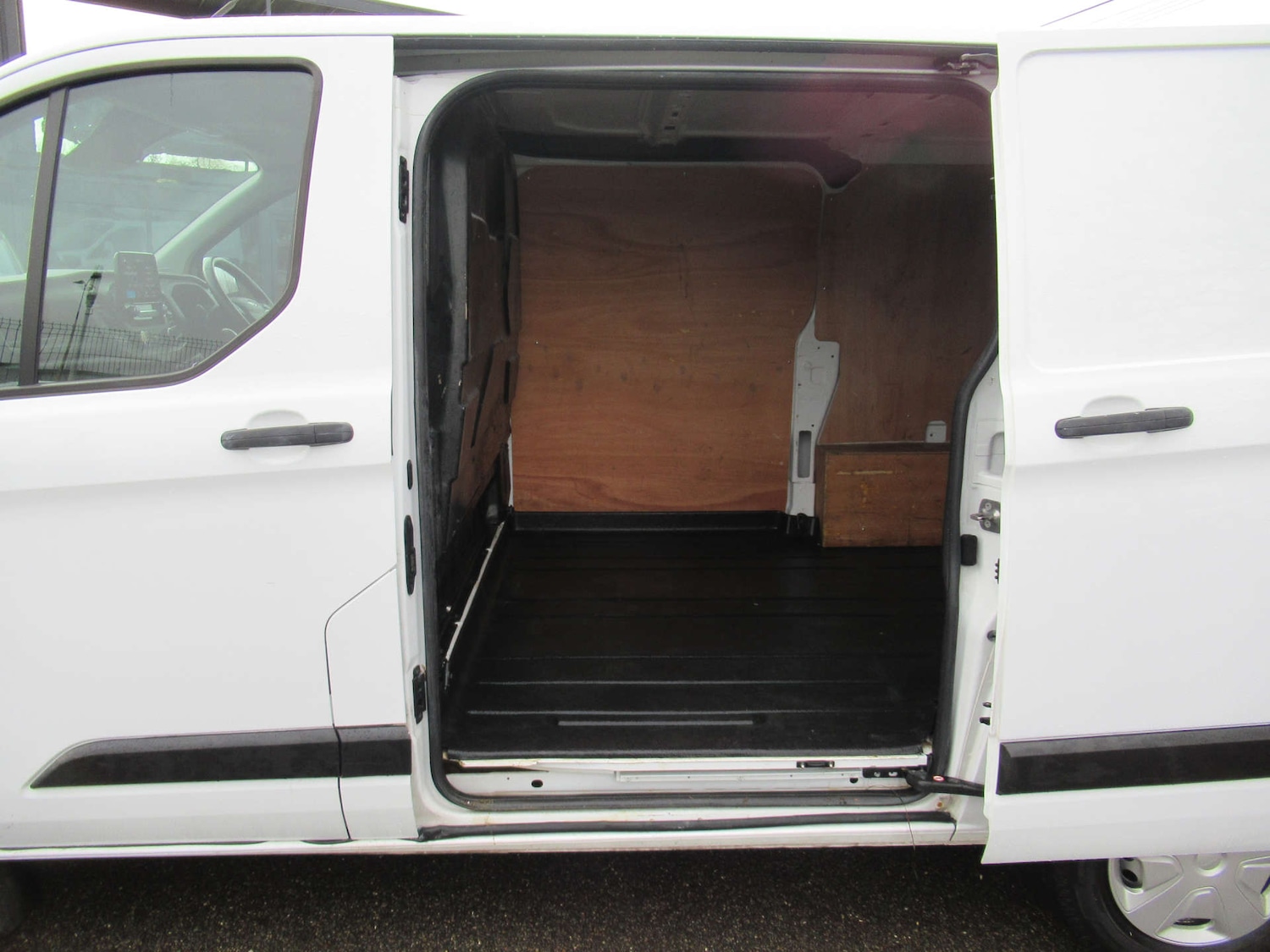 Used Ford Transit Custom 2023 for sale - 77342208: Photo 6