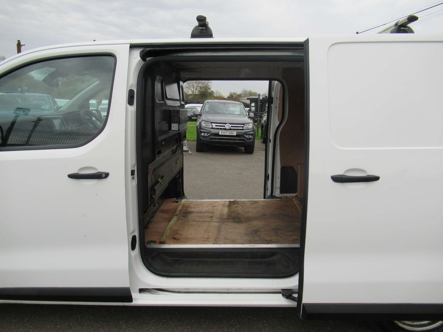 Used Peugeot Expert 2019 for sale - 76491004: Photo 9