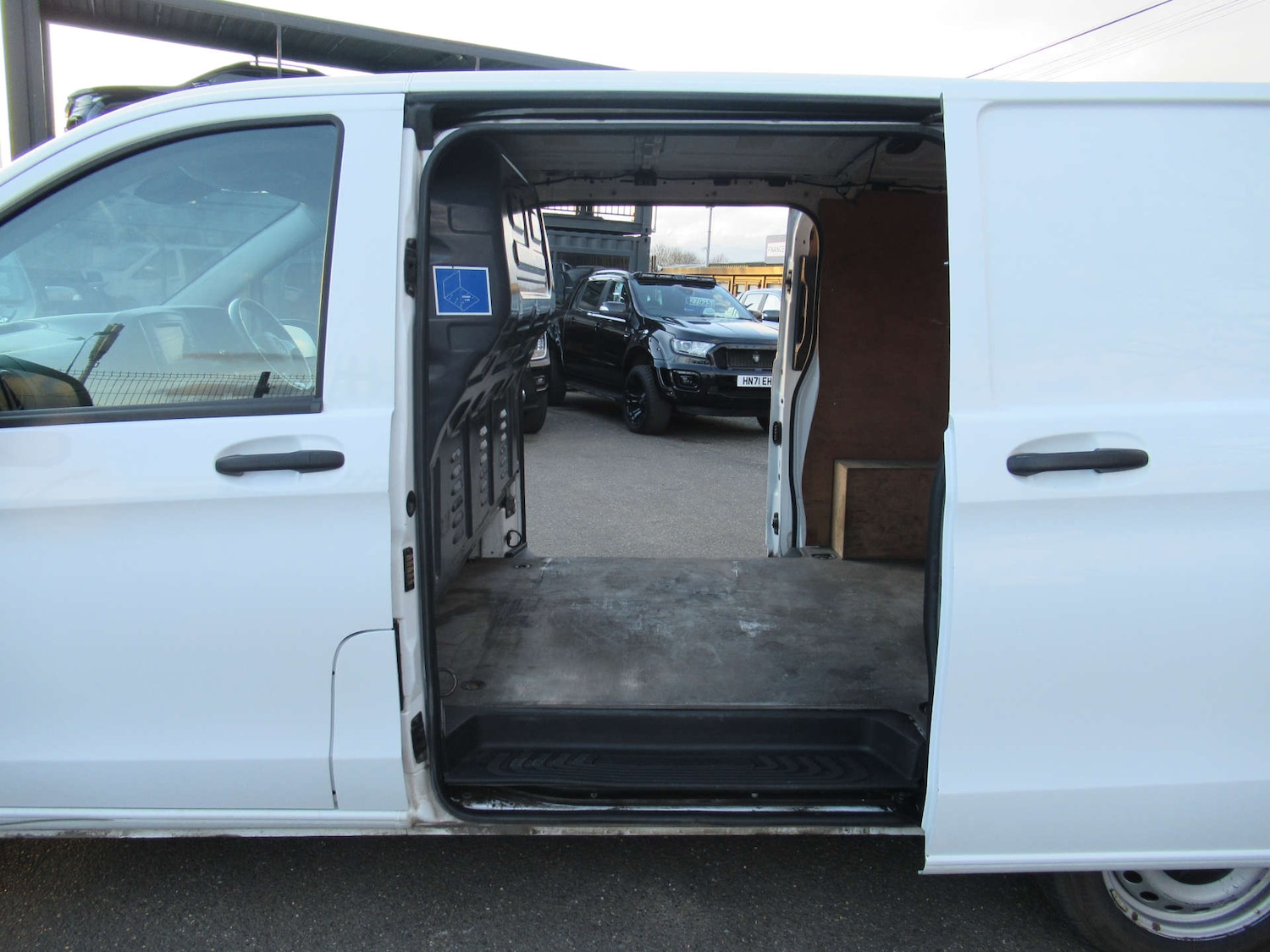 Used Mercedes-Benz Vito 2021 for sale - 77262820: Photo 6